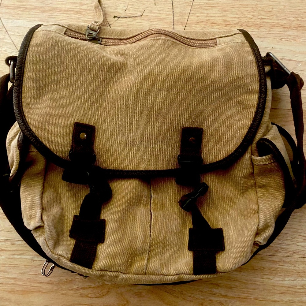 Canvas crossbody bag